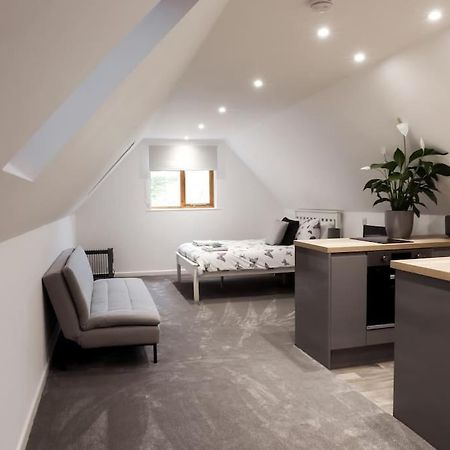 Aviary Lodge Hurn المظهر الخارجي الصورة